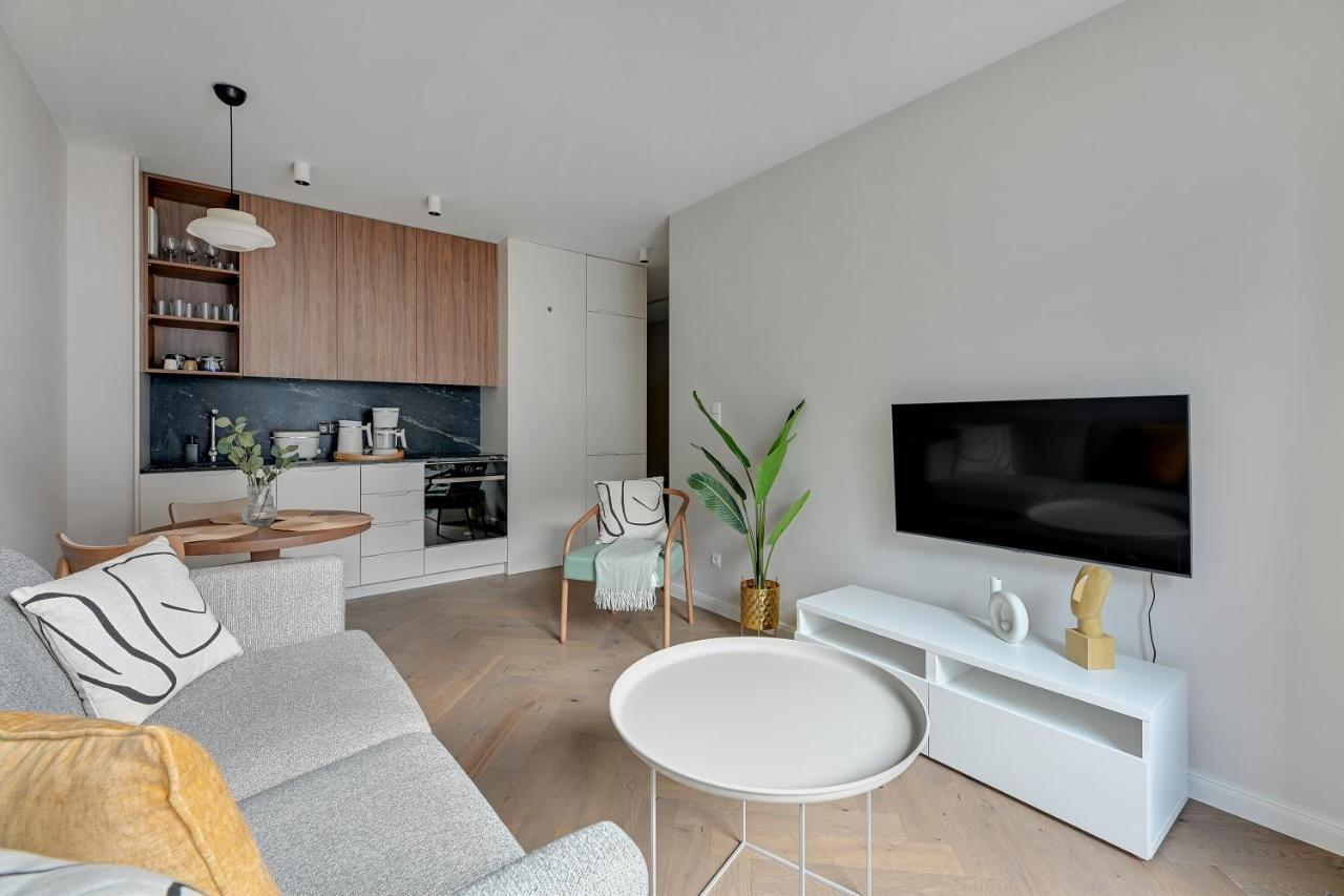 Bank Polski City Center Apartment With Parking By Lion Apartments Gdynia Bagian luar foto